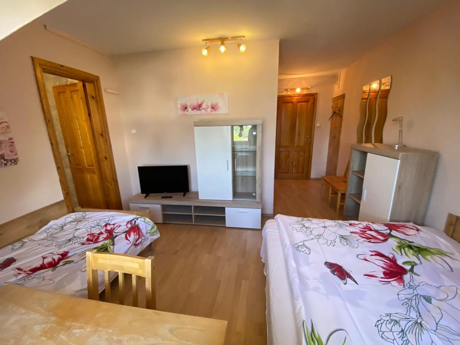 Hermina Apartmanhaz บูดาเปสต์ ภายนอก รูปภาพ
