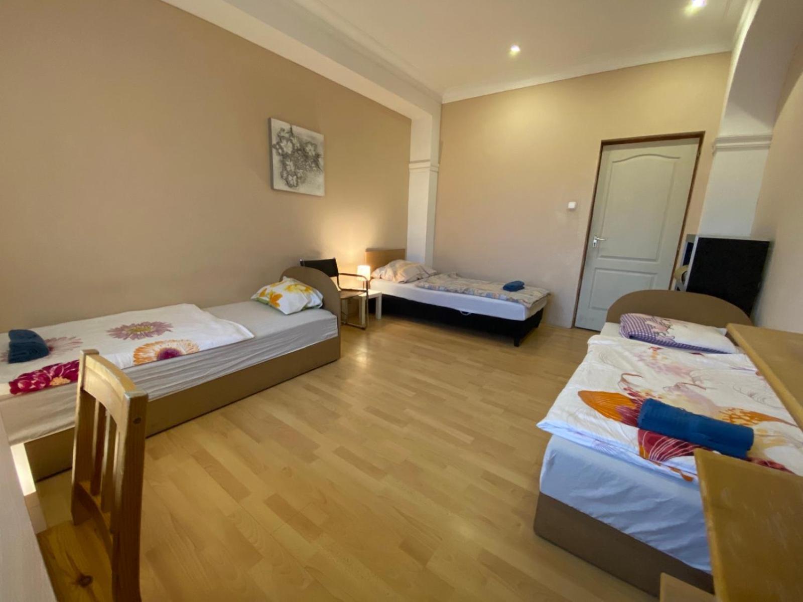 Hermina Apartmanhaz บูดาเปสต์ ภายนอก รูปภาพ